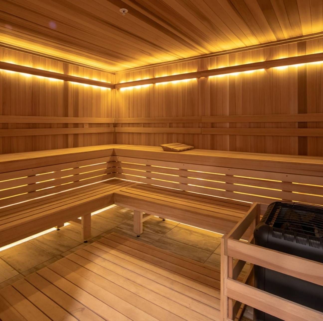 500 West Trade luxury apartments community amenity sauna